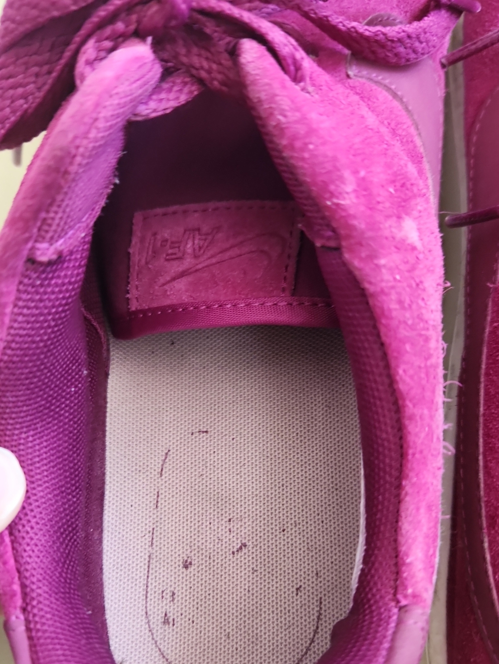 Nike Women’s Air Force 1's Low-Top Platform Suede Sneakers — Magenta 11.5 - Picture 7 of 8